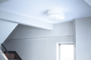 共用部照明が切れている